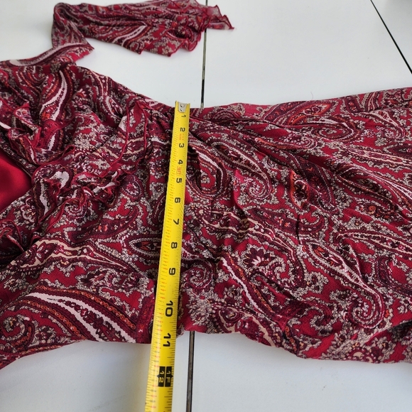 Express Red Paisley 100% silk Ruffle neck Flounch Sleeves Cinch Waist Dress 1/ 2 - Picture 10 of 14
